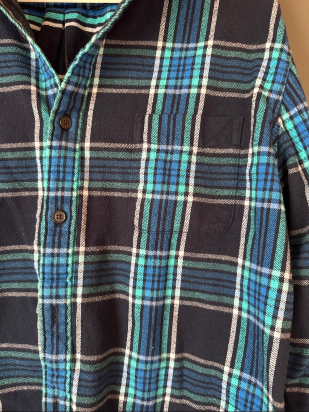 Lands' End Men's Navy and Teal Plaid Long-Sleeve Button-Down - Picture 3 of 5